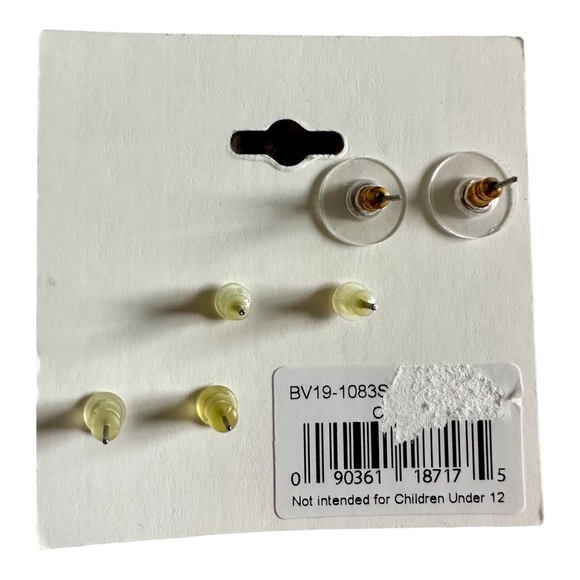 Set of 3 Silver Tone Round Clear CZ Pierced Earrings Stud Starburst Hearts New - Picture 8 of 9